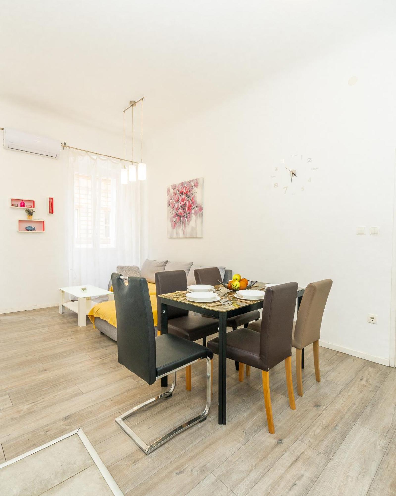 Apartments Lucija & Katia Rijeka Luaran gambar