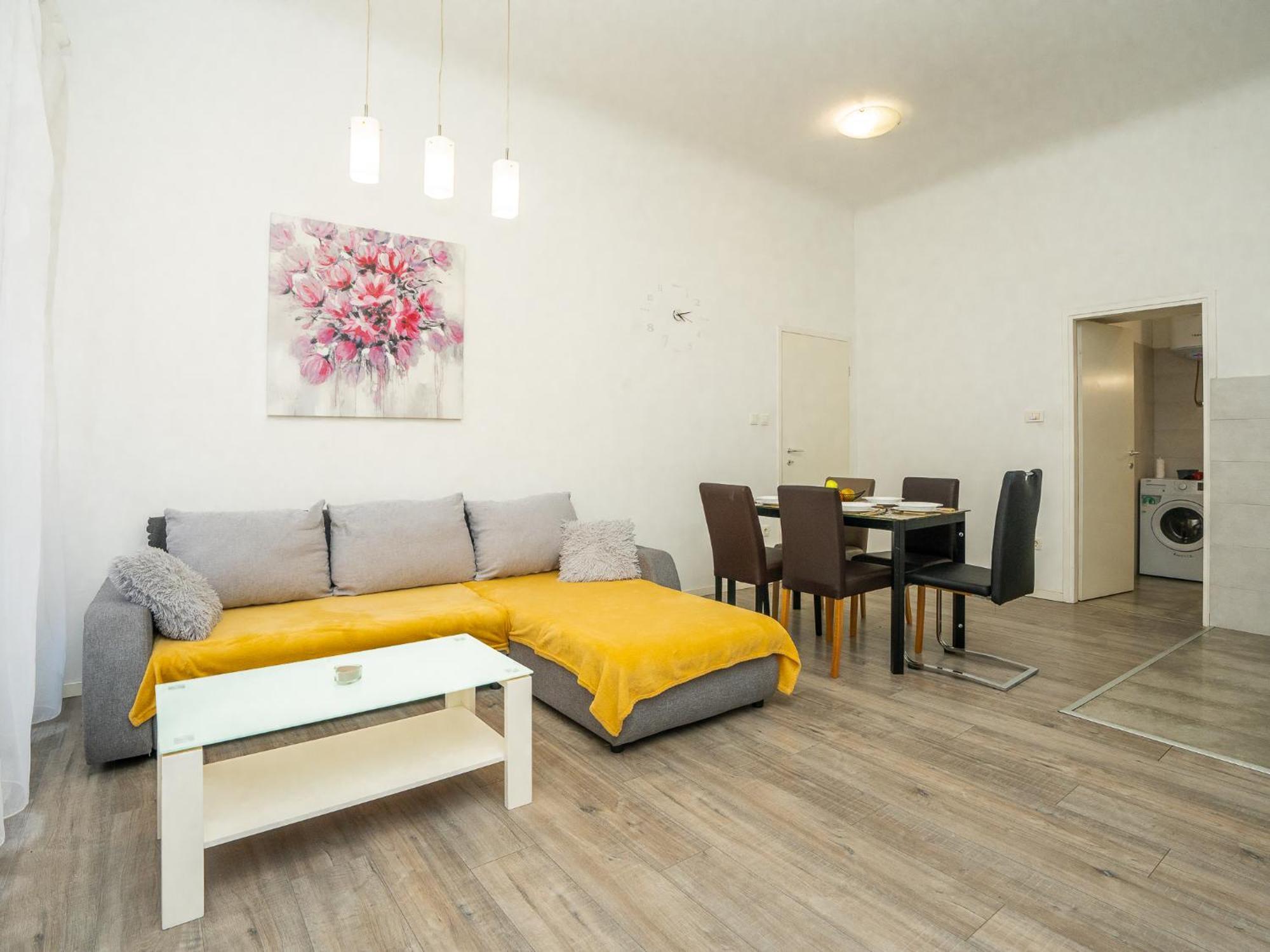 Apartments Lucija & Katia Rijeka Luaran gambar